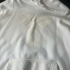 Mamba all white hoodie 8/24 NIKE